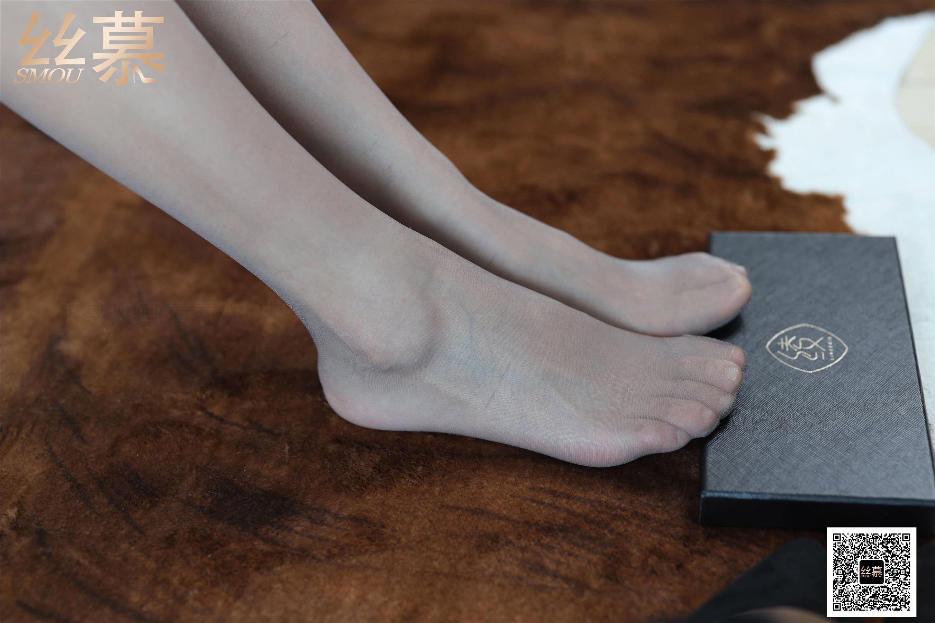 丝慕写真 特写集 TX085 新模《职场实习生》